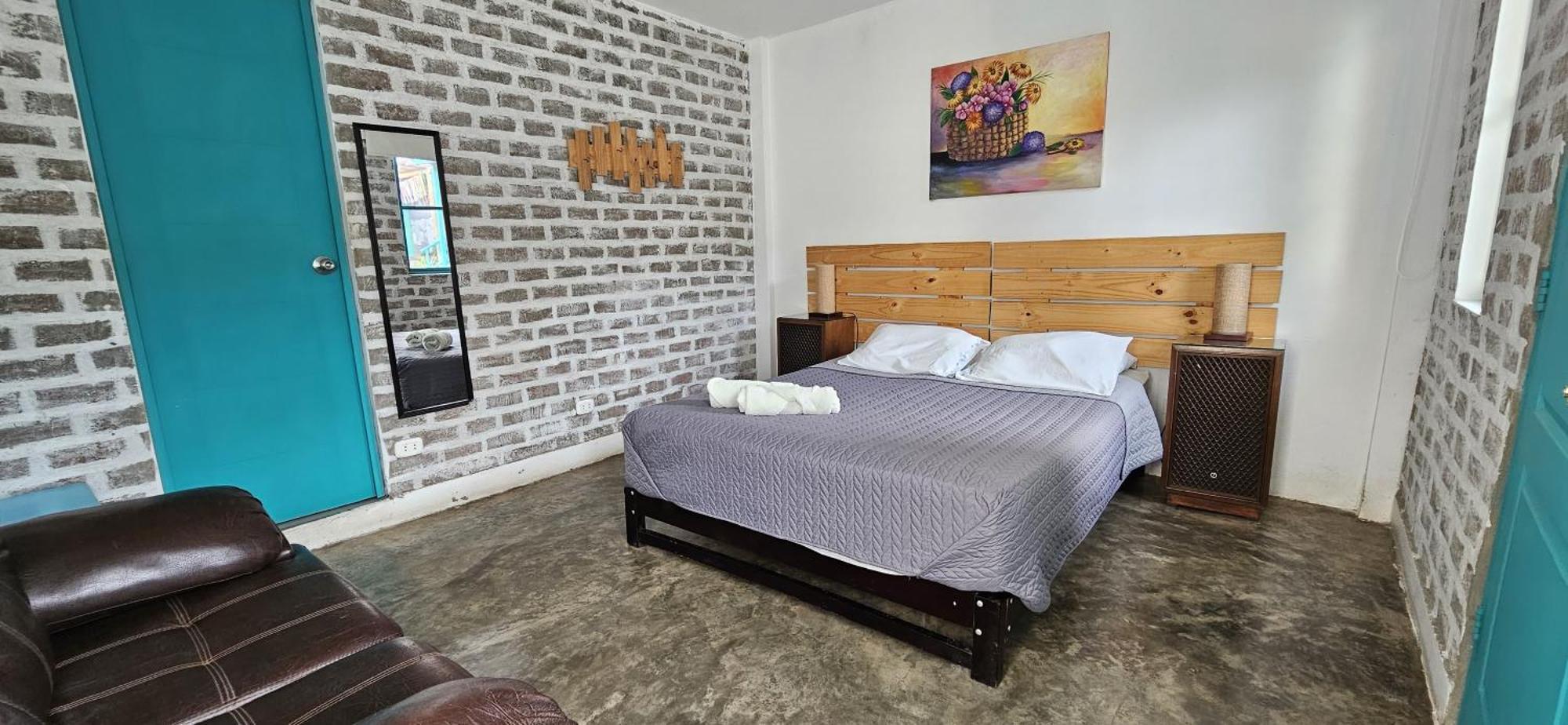 The Upcycled Hostel Huacachina Ica Exterior photo