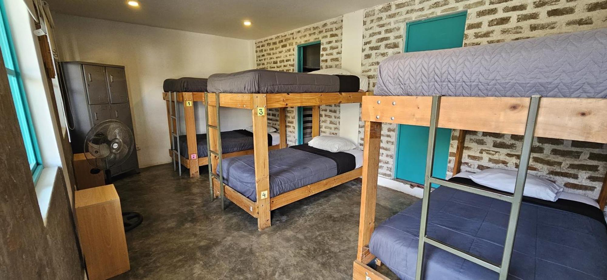 The Upcycled Hostel Huacachina Ica Exterior photo